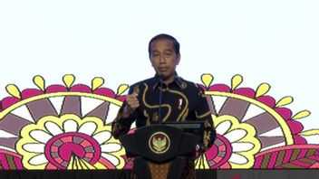 Kendalikan Inflasi Hal yang Tak Sulit, Jokowi Minta Kepala Daerah Kerja Detail Tak Melulu Tandatangan Berkas di Kantor