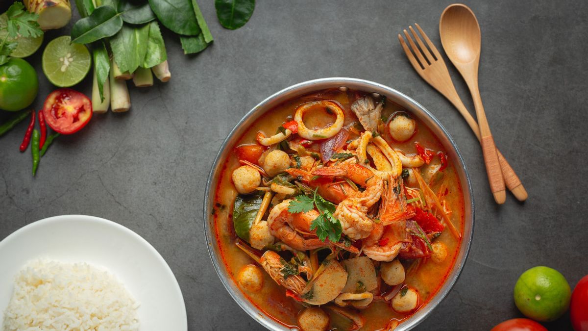 曼谷的10个烹饪建议,有兴趣将Tom Yum煮熟到Som Tam?