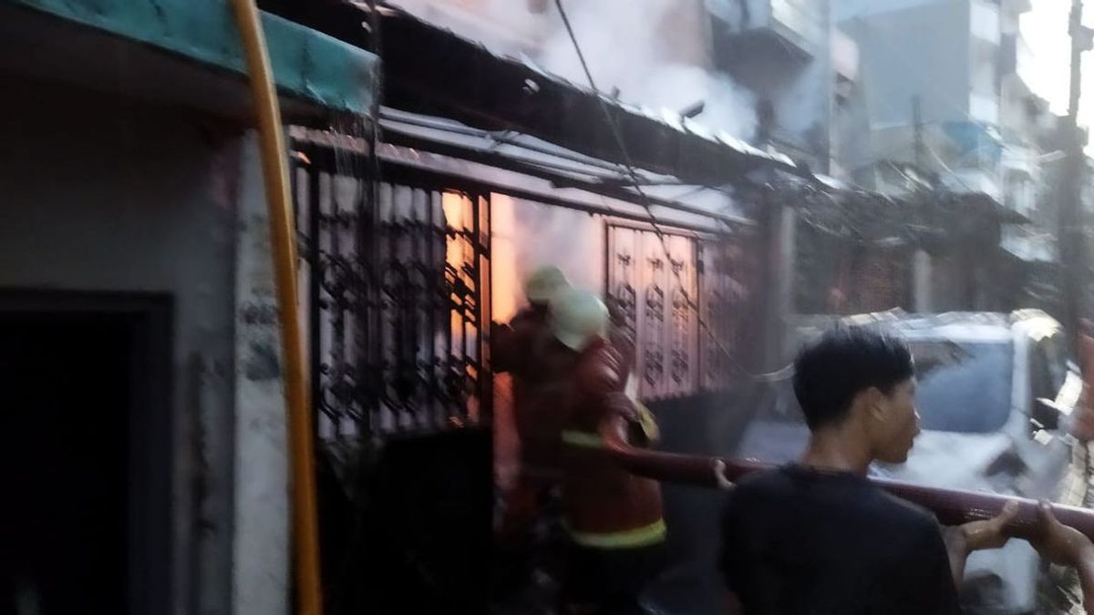 Korban Kebakaran di Tambora Ternyata Dokter, Bareskrim Polri Olah TKP Pagi Ini