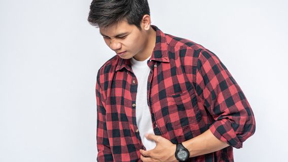 不要忽视！焦虑真的会导致慢性胃酸吗？