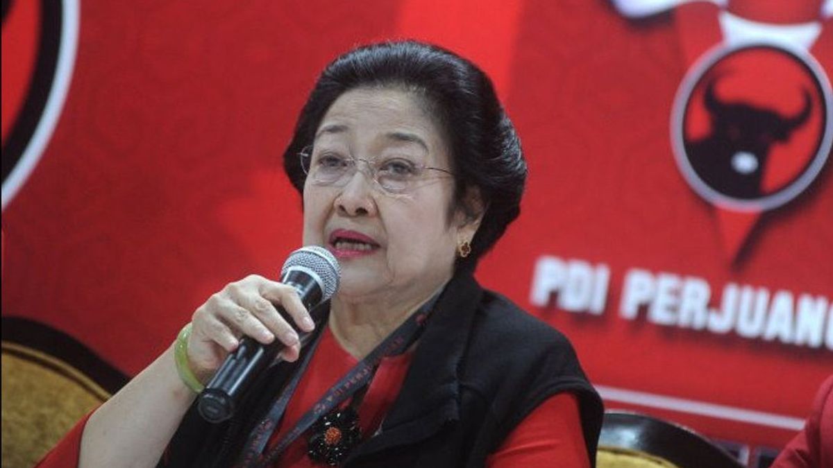 Megawati Pimpin PDIP dalam Rapat untuk Kampanyekan Gerakan Menanam Pohon