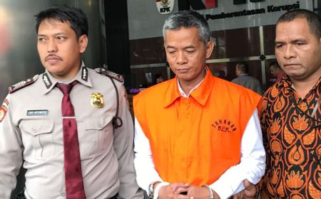 Kode 'Siap Mainkan' yang Diklarifikasi Wahyu Setiawan