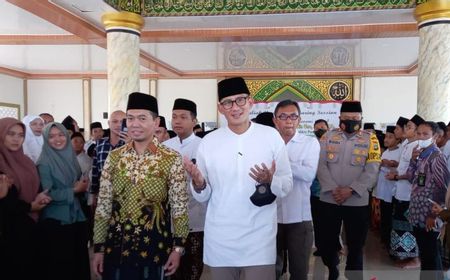 Kunjungi Ponpes Tertua Hidayatussalikin di Pangkalpinang, Sandiaga Uno Ingin Tingkatkan Kemampuan Digitalisasi Santri