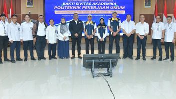 Le ministère de l'Éducation nationale envoie 21 étudiants de polytechnie pour aider à la récupération après les inondations généralisées de Sumatra