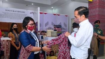 When President Jokowi Purchased A Bomber Jacket With The Typical Weaving Pattern Of The Sintang Dayak