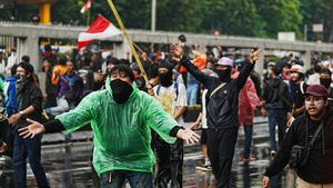 Jalanan Menggugat DPR