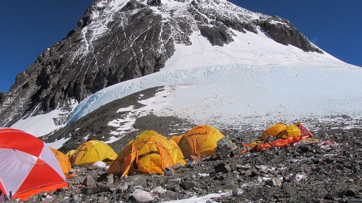 Nepal Gratiskan Biaya Pendakian Beberapa Puncak untuk Menarik Pendaki Gunung
