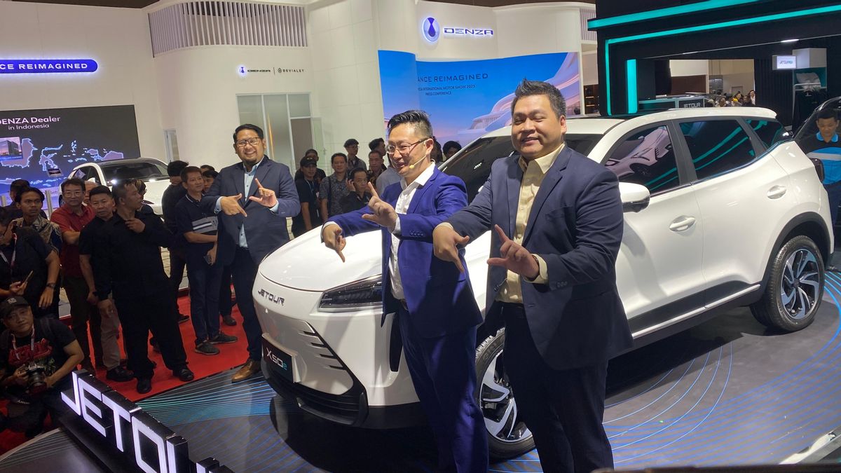Jetour Perkenalkan SUV x50e di IIMS, Kapan Mulai Dijual?