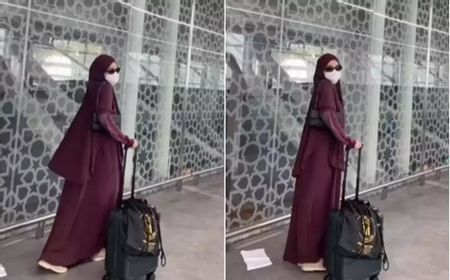 Azizah Salsha Umrah di Tengah Kabar Perselingkuhan