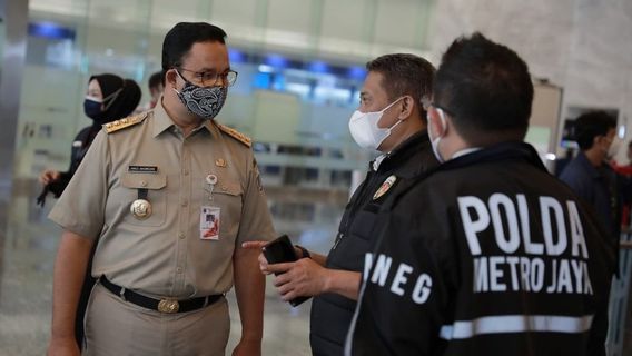 Buntut Polemik Sidak PT Equity Life, Anies Bakal Umumkan Jenis Perusahaan Esensial-Kritikal