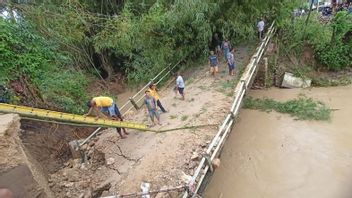 Jembatan Upomela di Gorontalo Kembali Ambruk, Warga Terisolir