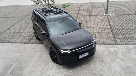 The Experience Of Driving Around Bandung City With Hyundai All-New Santa Fe