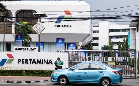 Kilang Minyak Balongan Meledak, Bos Pertamina: Mohon Maaf, Kami Masih Investigasi Penyebabnya