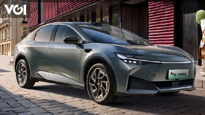 トヨタ、2億ルピアで616km走行距離を誇る最新低価格電気セダンbZ3を発表