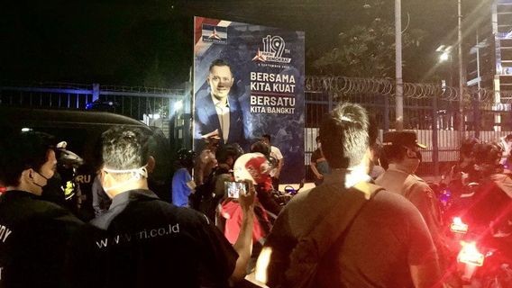 Bureau Démocratique Du DPP Dans La Proclamation De Menteng Digeruduk Mahasiswa [CEK BANG MOKS]