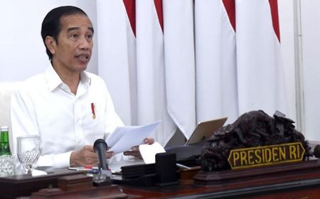 Jokowi Puji Kinerja Menterinya yang Membaik, Tapi Peluang Reshuffle Ada