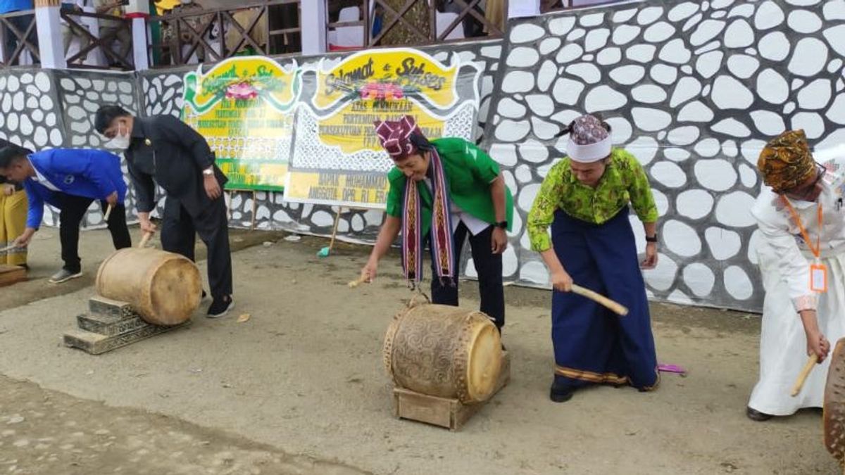 トラジャ教会ユースフェローシップイベントで、GPアンソール:インドネシア共和国のいじめっ子のために、私たちは一緒に戦う