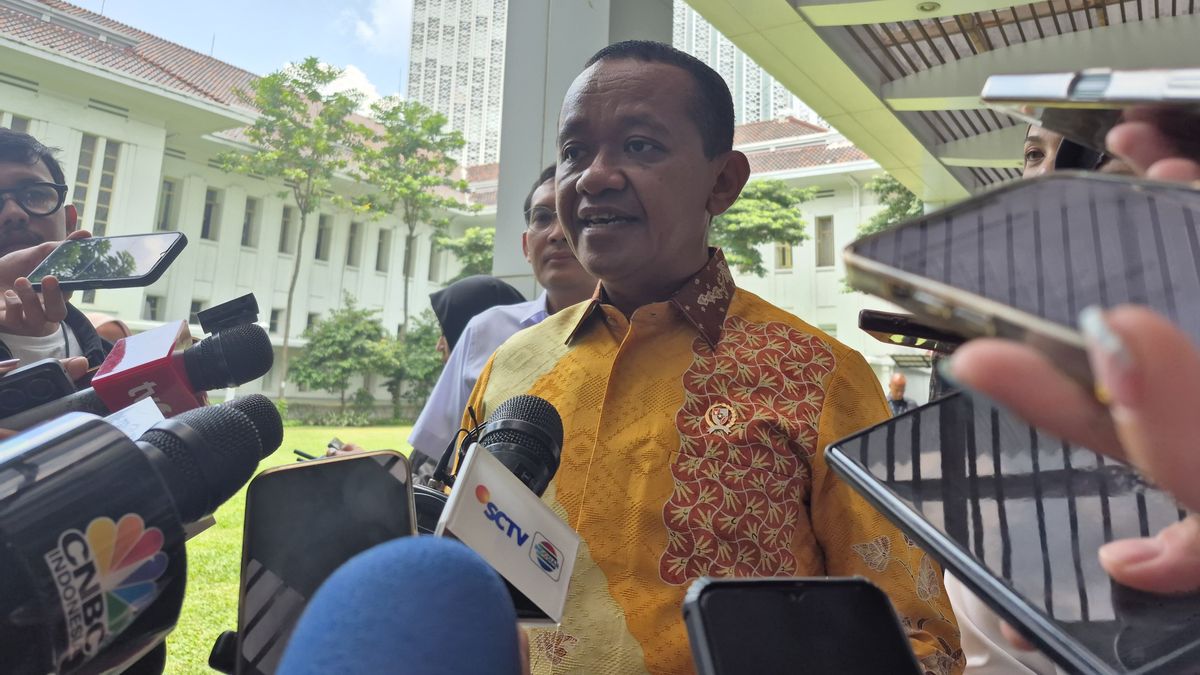 Investasi Sektor ESDM Turun Gegara Listrik, Bahlil Mau Temui Bos PLN