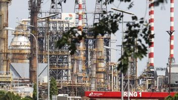 Bahlil透露,17家炼油厂建设可行性研究即将完成