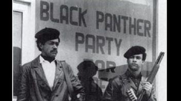 Two Black Panther Party Members, Fred Hampton And Mark Clark Shot Dead 14 Police