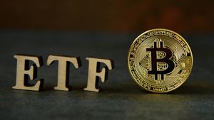 ETF Bitcoin dan Ethereum Ditunda SEC, Hashdex dan Grayscale Masih Menunggu