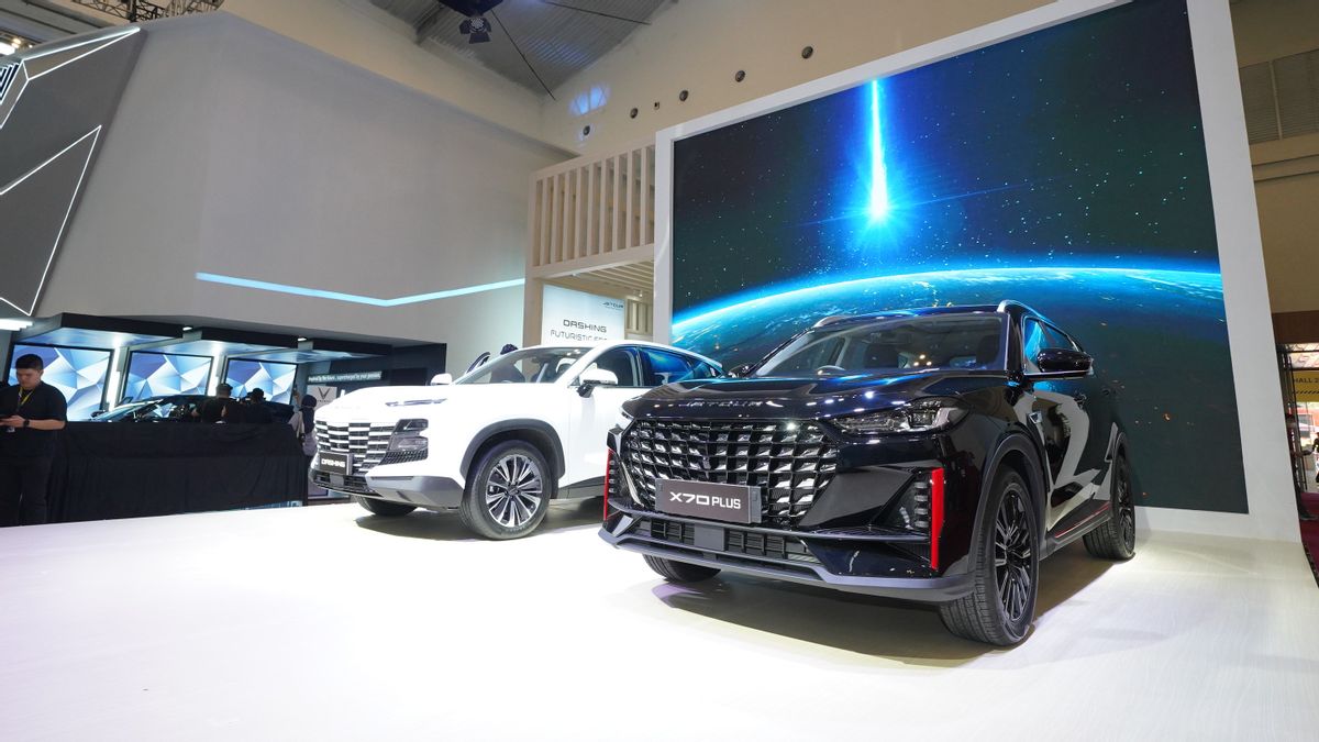 GIIAS 2024での初演、ジェトゥールバワ2高品質SUV