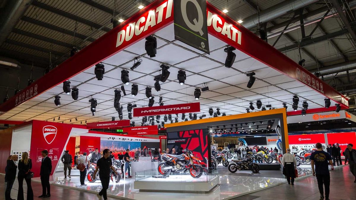 杜卡迪Hypermotard 698 Mono RVE在EICMA 2023上获得最美丽的摩托车冠军