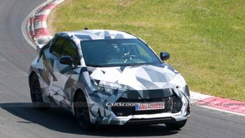 This Is What Toyota C-HR Looks Like When Testing