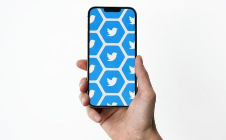 Twitter Ketahuan Sedang Kerjakan Fitur Baru Search Subscribe, Apa Itu?