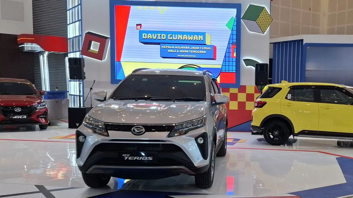 Daihatsu Greets East Java Public By Present At IIMS 2024 Surabaya