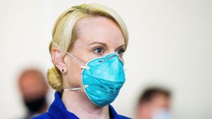 Peneliti UEA Temukan Masker Wajah dengan Aliran Listrik yang Mampu Membunuh Virus