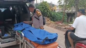 A 75-year-old Grandmother DIEd By A Motorbike While Crossing The Road In Pondok Kopi