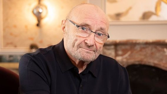 Kondisi Kesehatan Membaik, Phil Collins Buka Kemungkinan Kembali Beraksi di Atas Panggung
