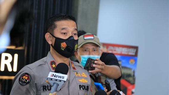 Mengejar Jozeph Paul Zhang Hingga ke Jerman