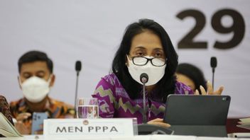 Bintang Puspayoga部长对4名强奸肇事者在万隆出售14岁儿童的行为感到愤怒