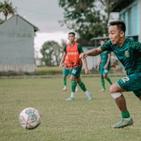 Persebaya Surabaya仍然有机会成为印度尼西亚甲级联赛冠军，Aji Santoso：专注于仅战胜桃子