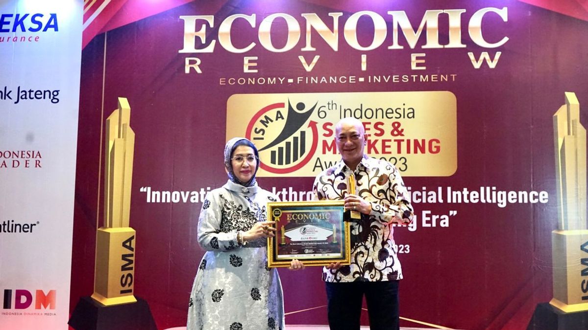 Bank DKI Achieves The Best Indonesia Sales Marketing Award 2023