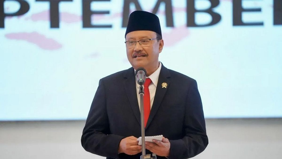 Gus Ipul Sebut 授予国家英雄称号 等待 Prabowo 返回印度尼西亚共和国