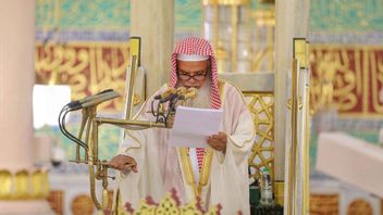 Today's Arafah Wukuf Sermon Delivered by Sheikh Ali Al-Hudhaifi, Translated into 35 Languages