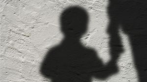 Apa Itu Pedofilia? Kenali Penyebab dan Ciri-cirinya