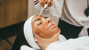 Kembalikan Kecantikan Anda dengan Skincare Routine untuk Kulit Berjerawat