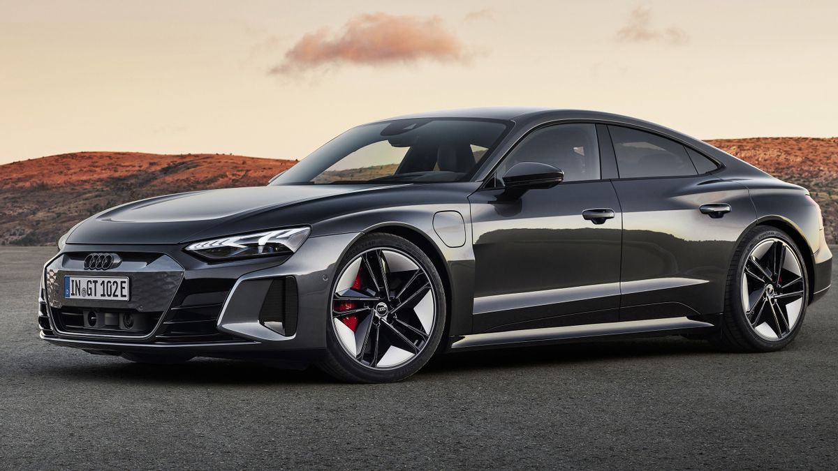 Audi Prepares Facelift E-tron GT, Follow The Design From Porsche Taycan?