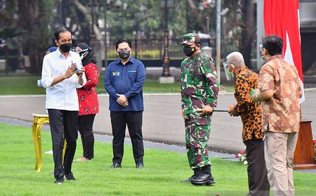 Presiden Jokowi Tetap Pegang Komando Tertinggi Penanganan Pandemi dan Pemulihan Ekonomi