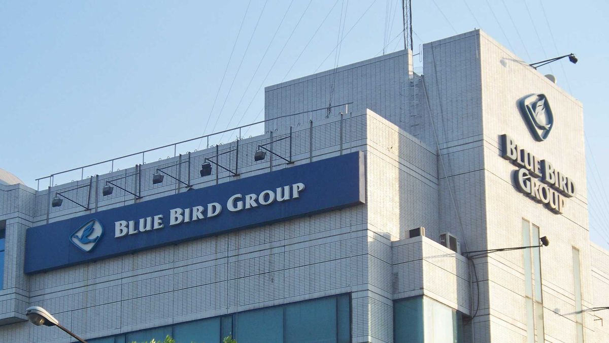 Blue Bird Taxi Owned By Conglomerate Purnomo Prawiro Willing To Divide Dividends Of IDR 90.7 Billion Even Though Last Year Loss Of IDR 161.35 Billion