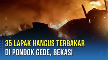 VIDEO: Kebakaran di Bekasi, 35 Lapak Hangus Terbakar