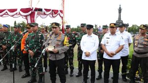 Kapolri dan Panglima TNI Cek Jalur Antisipasi Kemacetan di Bali