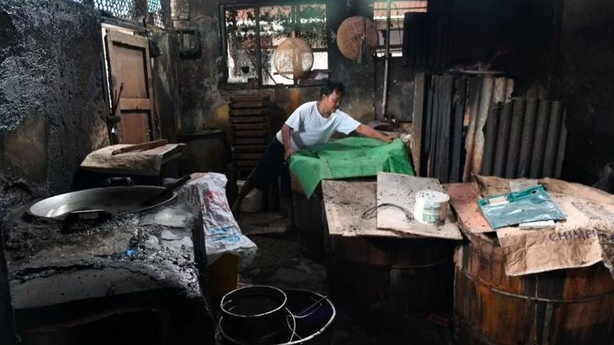 Sebagian Besar Pedagang Tahu Tempe di Pasar Slipi Stop Penjualan