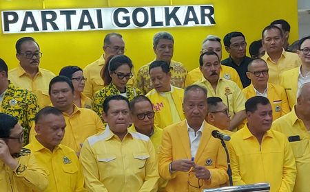 Skenario Jokowi Kuasai Partai Golkar Melalui Bonekanya