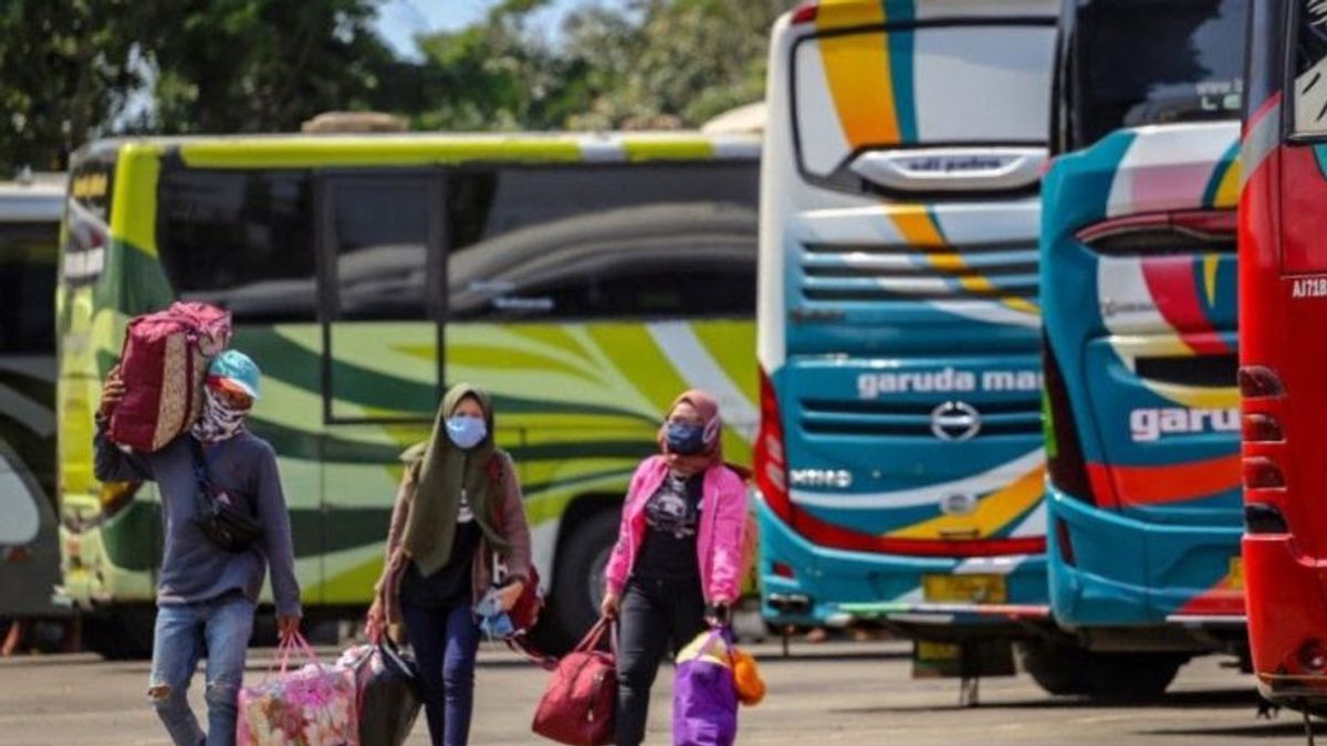 Terminal Kalideres Akan Sosialisasikan Larangan Makan di Dalam Bus Selama Perjalanan Termasuk Saat Mudik