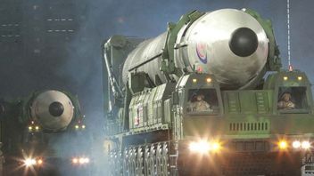 朝鲜否认承诺，在吹嘘加速核电发展后向海上发射弹道导弹